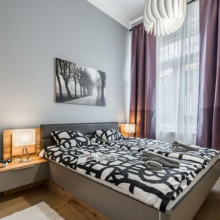 Bpr King Prime Home With A/C Budapest Exterior photo